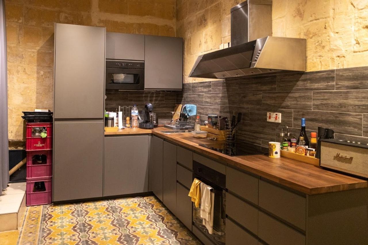 Babel Suites Валета Екстериор снимка